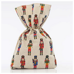 Σακος Μπεζ, με Καρυοθραυστες, 34x47cm