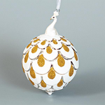 Γυαλινη Μπαλα, Λευκη με Πορσελανινο Παγωνι, με Χρυσα Σχεδια, 1τμχ, 9cm