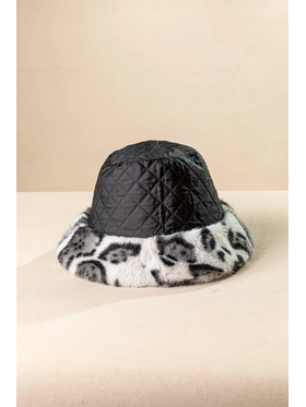 Γυναικείο Καπέλο Double Face από Ακρυλική Γούνα με Leopard Print