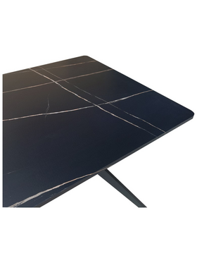 Τραπέζι Ezali Pakoworld mdf Μαύρη όψη Μαρμάρου με Μαύρα Μεταλλικά Πόδια 140x80x75εκ