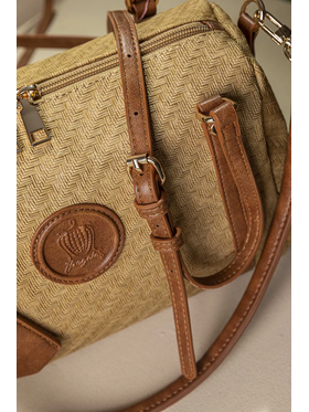 Κομψή Γυναικεία Τσάντα Ώμου με υφή Ψάθας