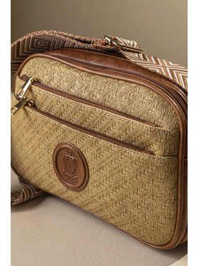 Λειτουργική Χιαστί Τσάντα με Ιμάντα