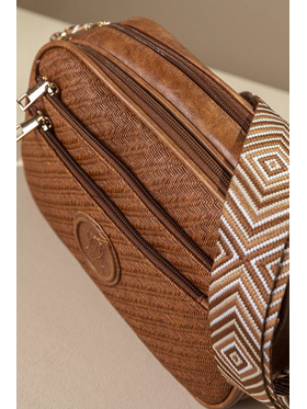 Λειτουργική Χιαστί Τσάντα με Ιμάντα