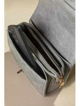 Καπιτονέ Τριθέσια Τσάντα Χειρός