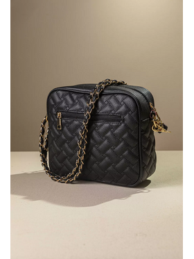 Διαχρονική Τσάντα με Αλυσίδα