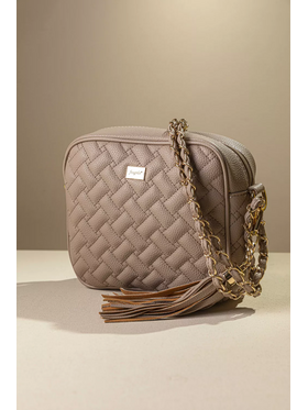 Διαχρονική Τσάντα με Αλυσίδα