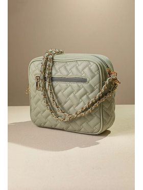 Διαχρονική Τσάντα με Αλυσίδα