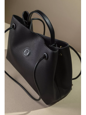 Κομψή και Διαχρονική Τσάντα Ώμου