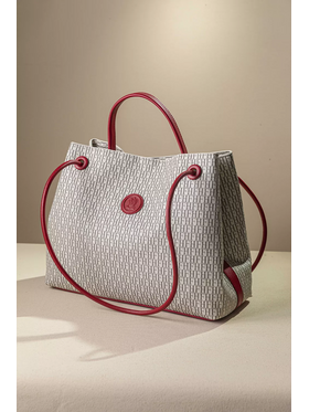 Κομψή και Διαχρονική Τσάντα Ώμου