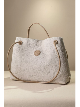 Κομψή και Διαχρονική Τσάντα Ώμου