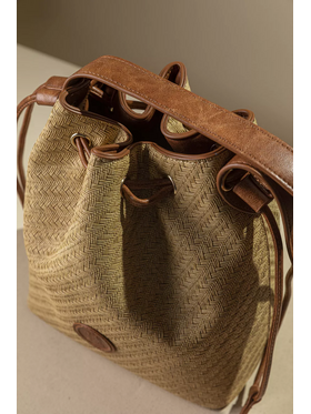 Γυναικεία Τσάντα Πουγκί με Extra Χιαστι