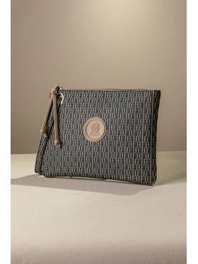 Πρακτικό Τσαντάκι/νεσεσερ