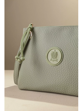 Πρακτικό Τσαντάκι/νεσεσερ