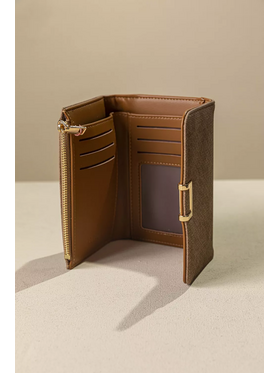 Πορτοφόλι με Καπάκι Μεσαίου Μεγέθους