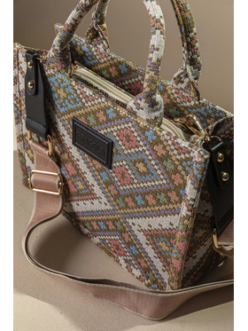 Μεσαία Υφασμάτινη Tote bag