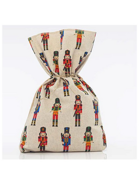 Σακος Μπεζ, με Καρυοθραυστες, 34x47cm