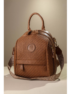 Μεσαίο Backpack με Πολλά Τσεπάκια και υφή Ψάθας